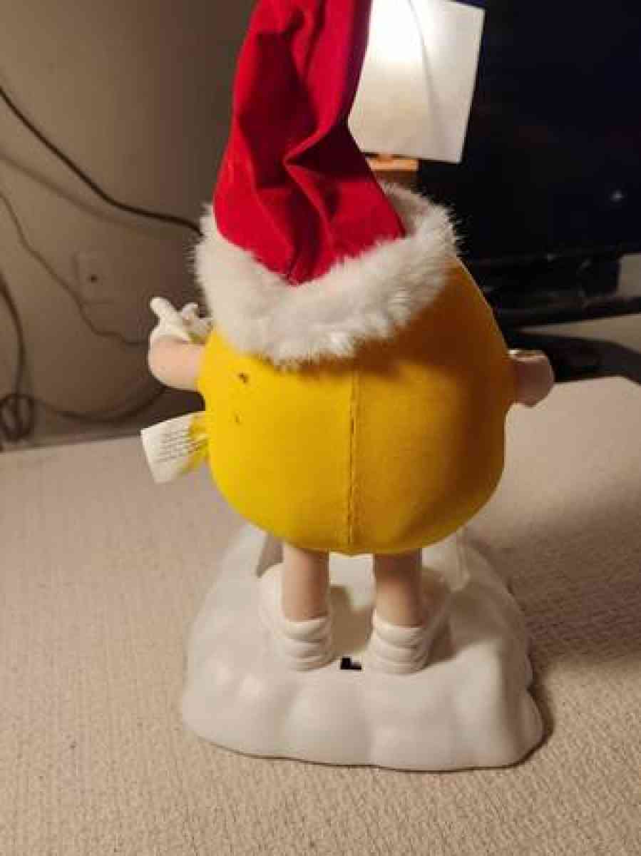 MMs Christmas toy 1999 - Clinton, Massachusetts - FleaMarketBay