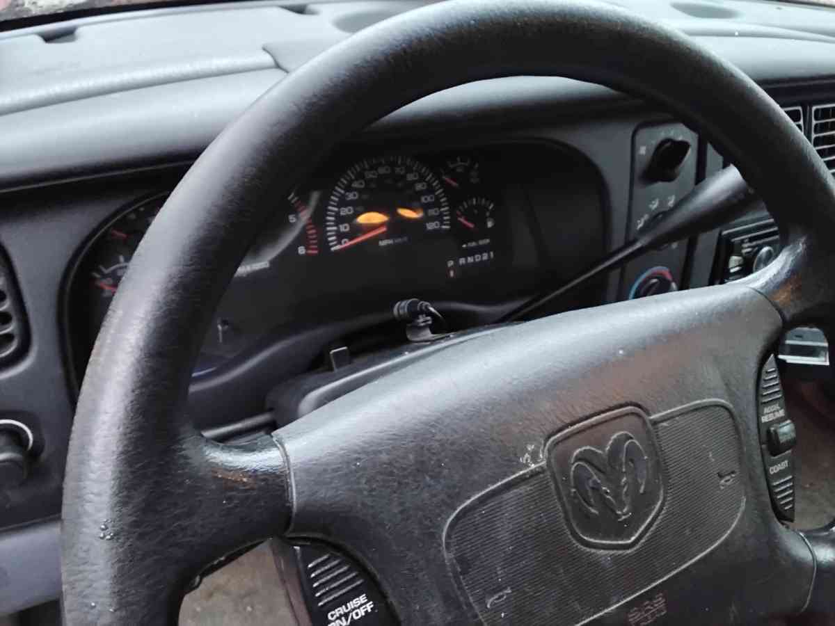 1999 Dodge Durango V8 Magnum Motor 4 X 4 Tow Package - Williamstown, New Jersey - FleaMarketBay