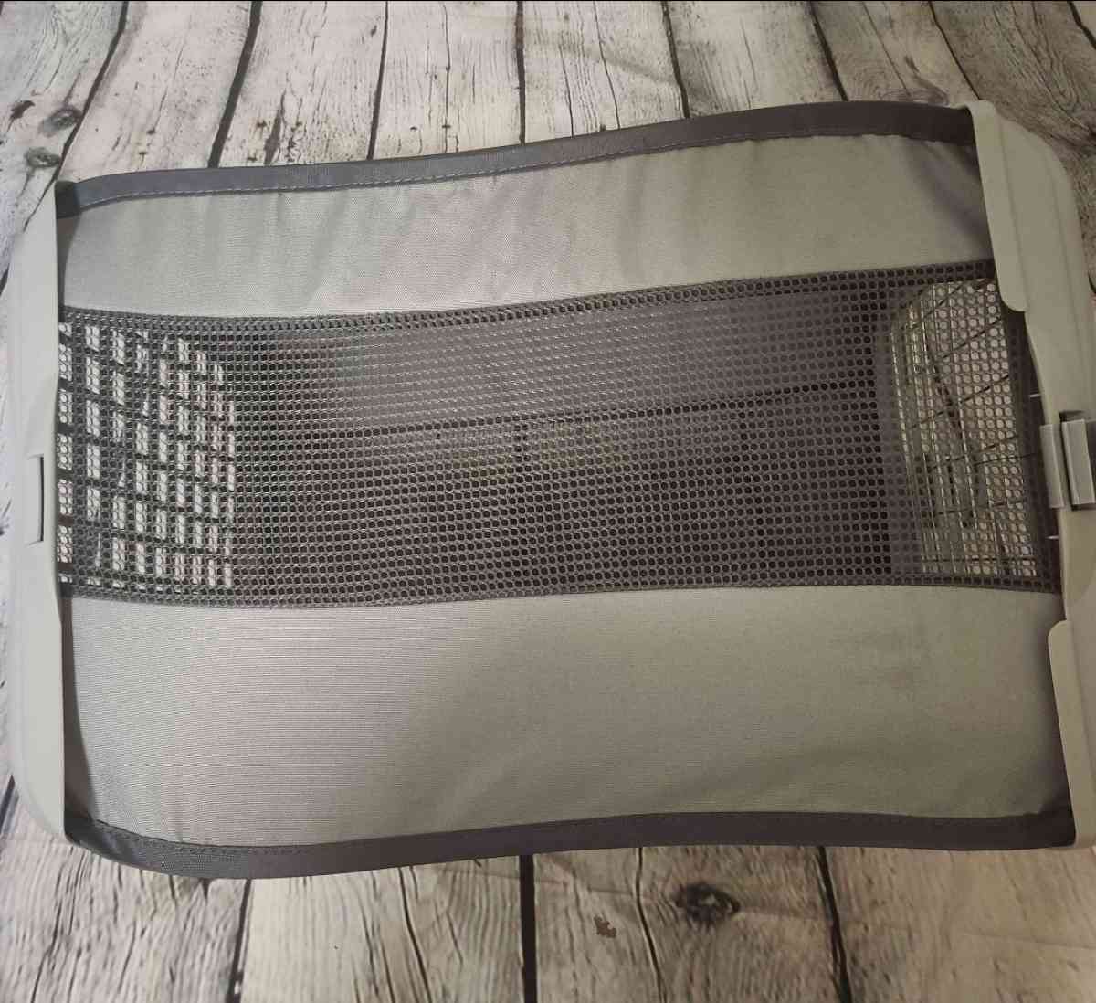 Pop Open Gray Pet Crate - Kansas City, Missouri - FleaMarketBay