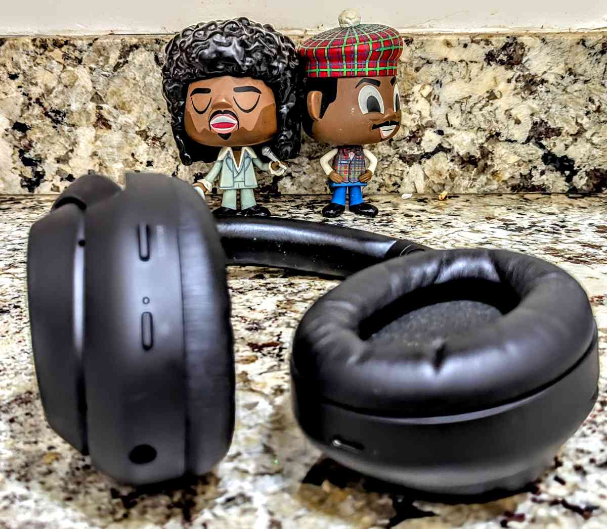 Sony Wh1000xm4 - Minneapolis, Minnesota