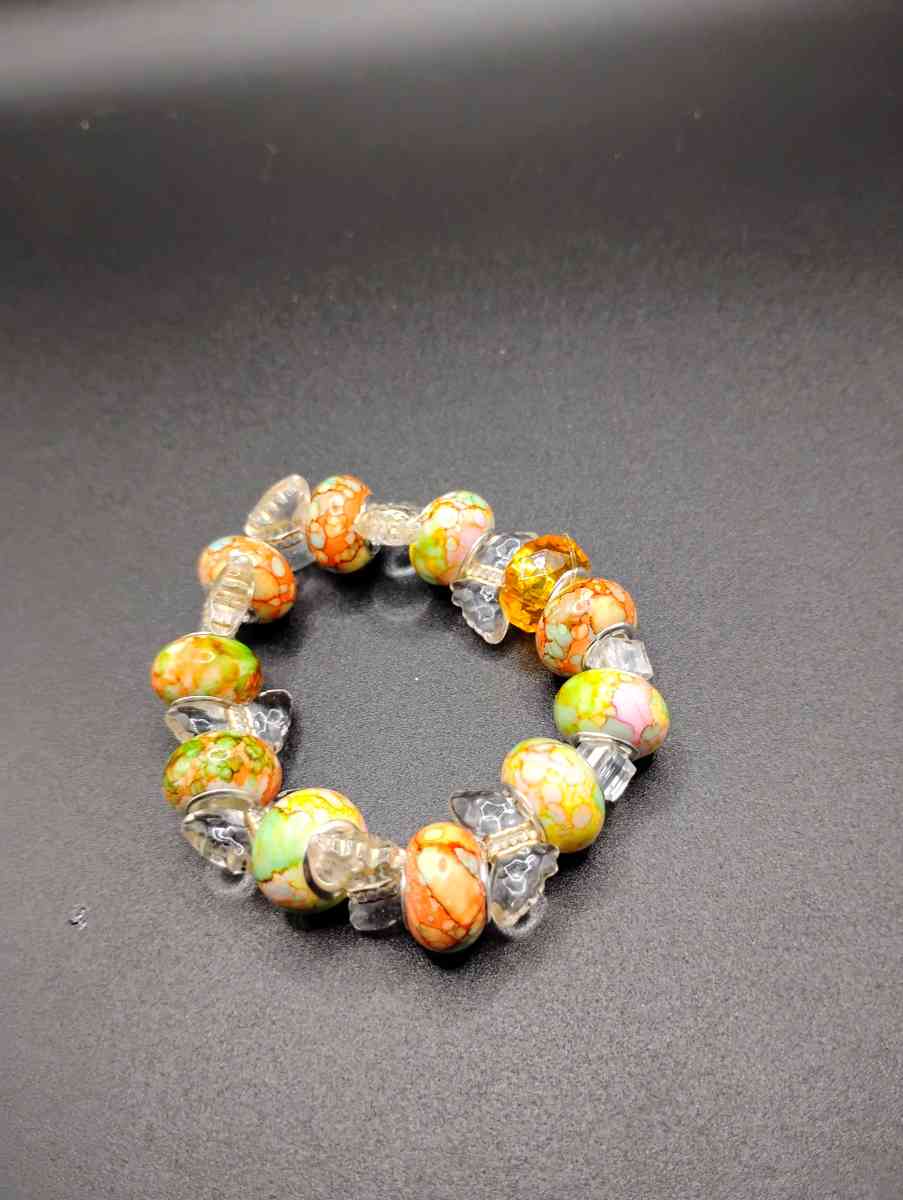 BRACELETS - Woodburn, Iowa - FleaMarketBay