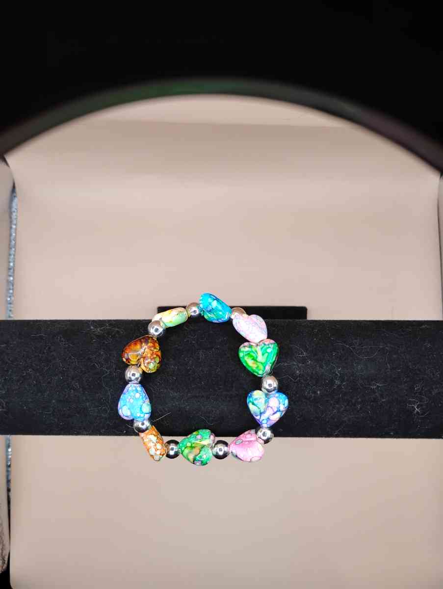 BRACELETS - Woodburn, Iowa - FleaMarketBay