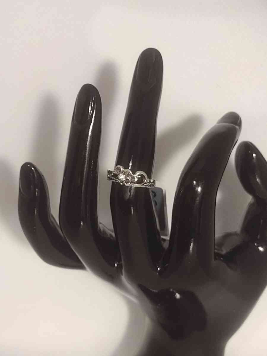 Bohemian Floral Design Silver Ring - Roanoke, Virginia - FleaMarketBay