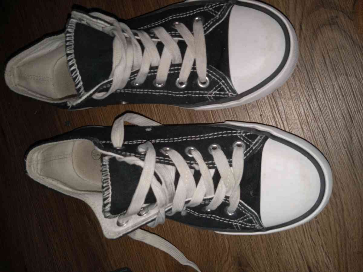 converse knock offs - Denham Springs, Louisiana - FleaMarketBay