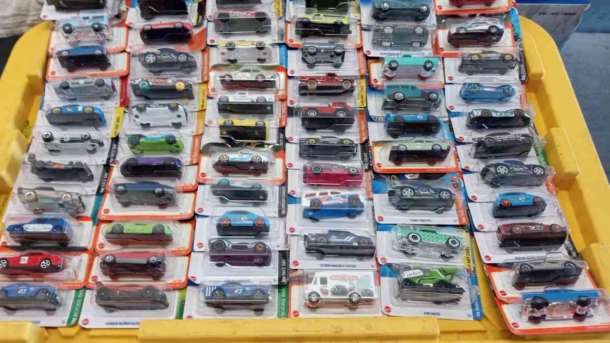 the big great collection of toys cars and trucks - Atherton, California - FleaMarketBay