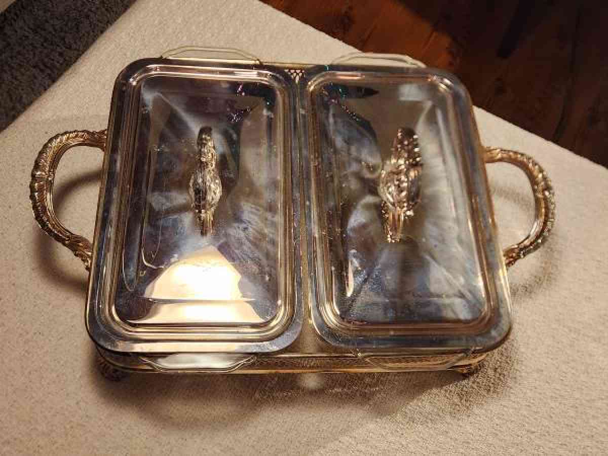 antique serving tray - Clinton, Massachusetts - FleaMarketBay