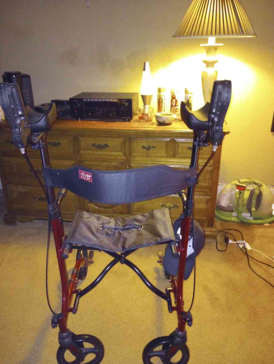mobility walker - Sun City, California