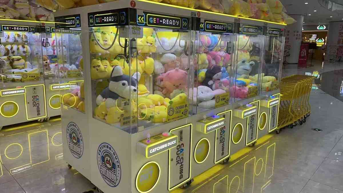 Electronic Doll Machine Electronic Claw Crane Doll Machine - Orange City, Florida