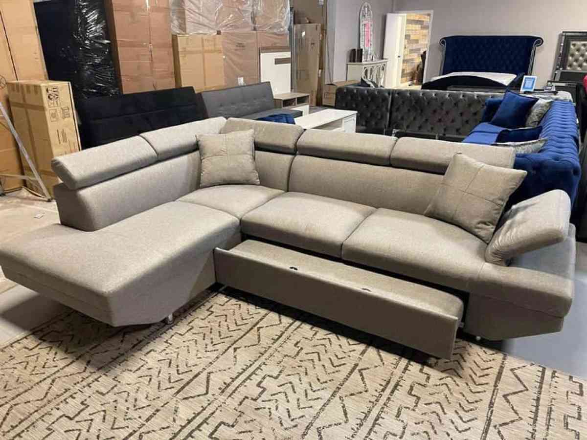 For Sale Sectional Sofa Bed - Miami, Florida - FleaMarketBay