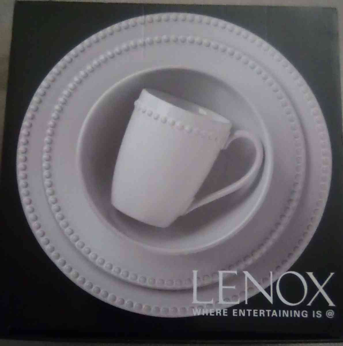 BRAND NEW BUNDLE EVERYTHINGS NEEDS TO GO - Hagerstown, Maryland - FleaMarketBay