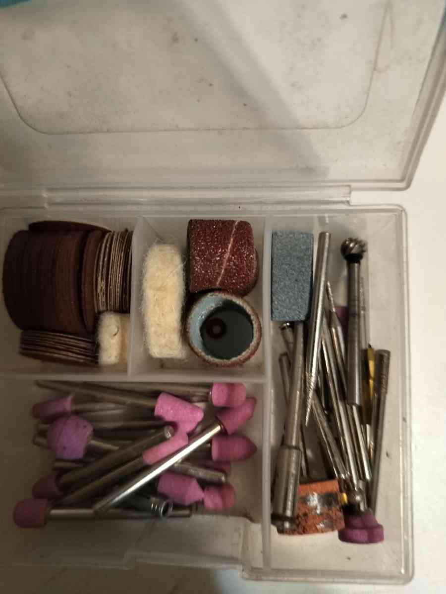 Dremel oscillating saw Dremel kit n bits n other Dremel type - Akron, Ohio - FleaMarketBay