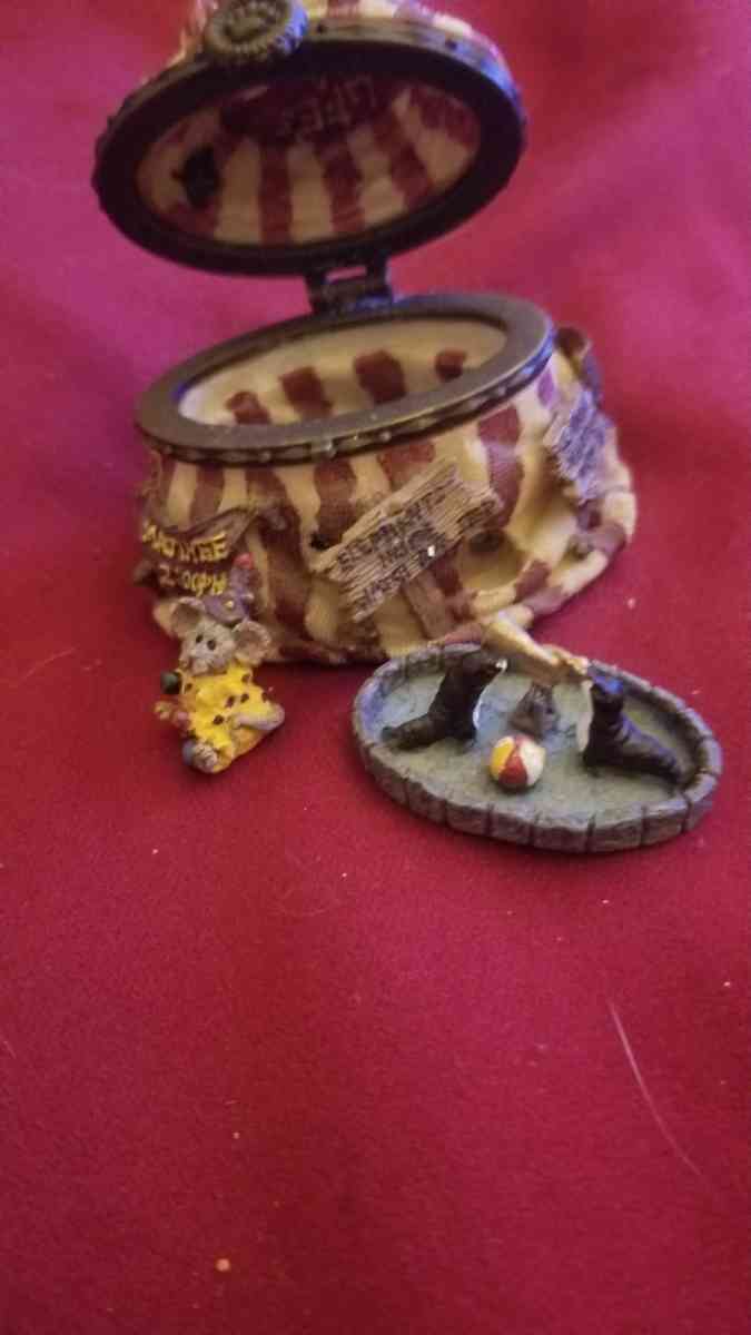 Boyds bear collection - Pensacola, Florida - FleaMarketBay