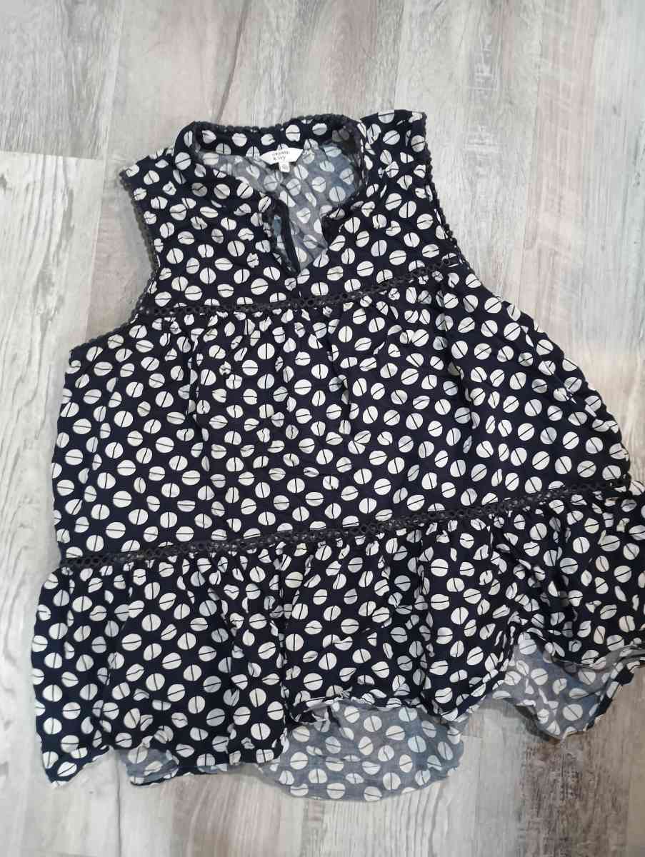 crown and ivy xl - Manning, South Carolina