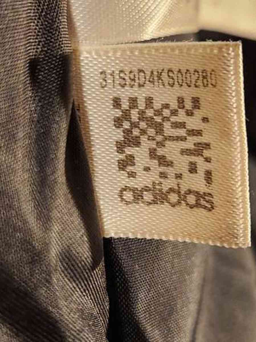 Adidas winter jacket - Clinton, Massachusetts - FleaMarketBay