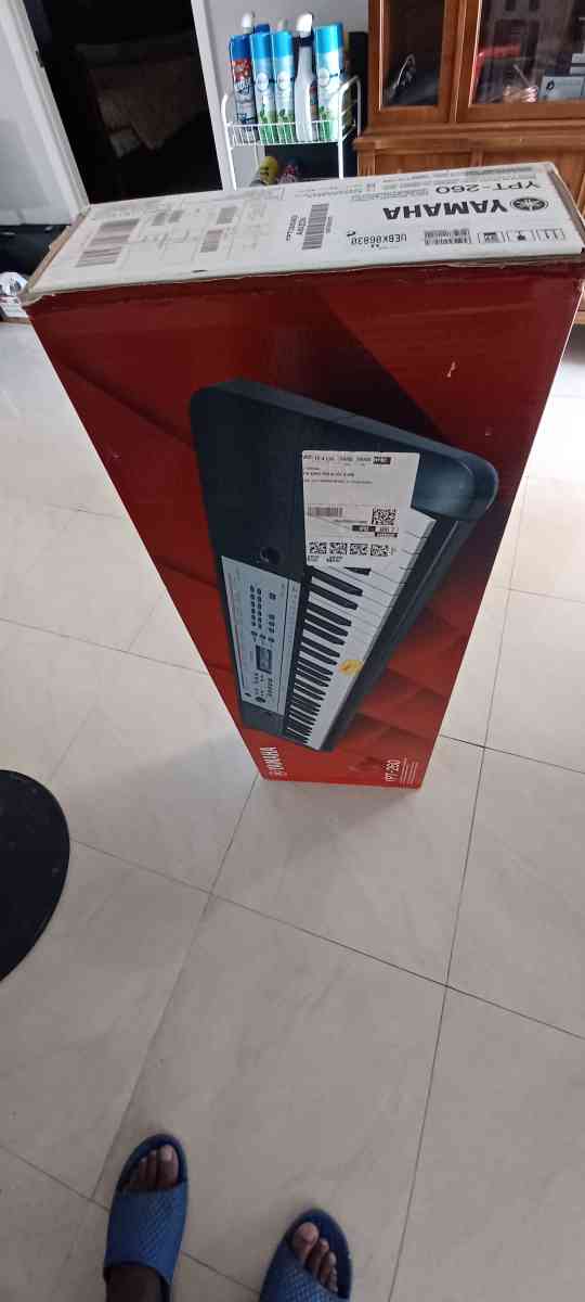Yamaha YPT 260 Digital Keyboard - West Palm Beach, Florida - FleaMarketBay