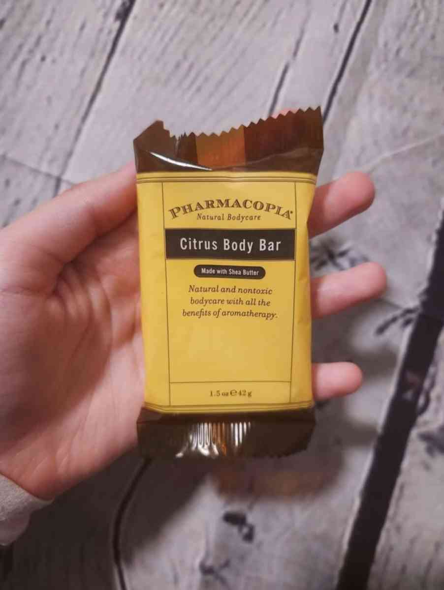 Pharmacopia Small Travel Size Citrus Toiletries - Kansas City, Missouri - FleaMarketBay