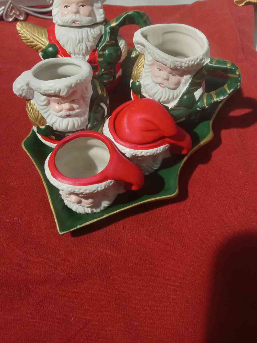mini teapot sets - Travelers Rest, South Carolina - FleaMarketBay