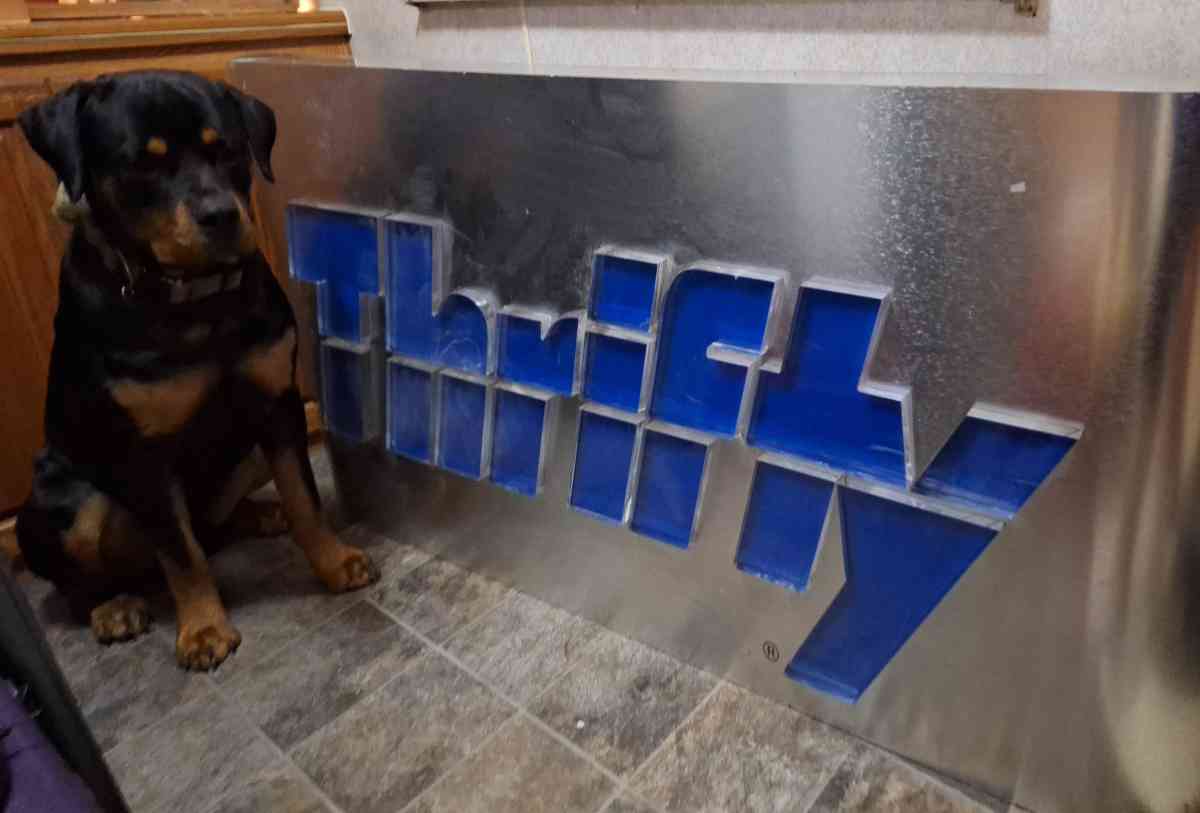 Thrifty sign - Pensacola, Florida