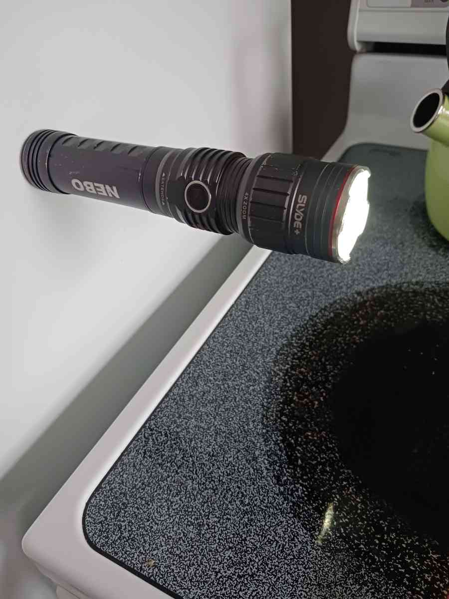 LED FlashlightWork Light  NEBO SLYDE  400 Lumens  6783 - Greer, South Carolina - FleaMarketBay