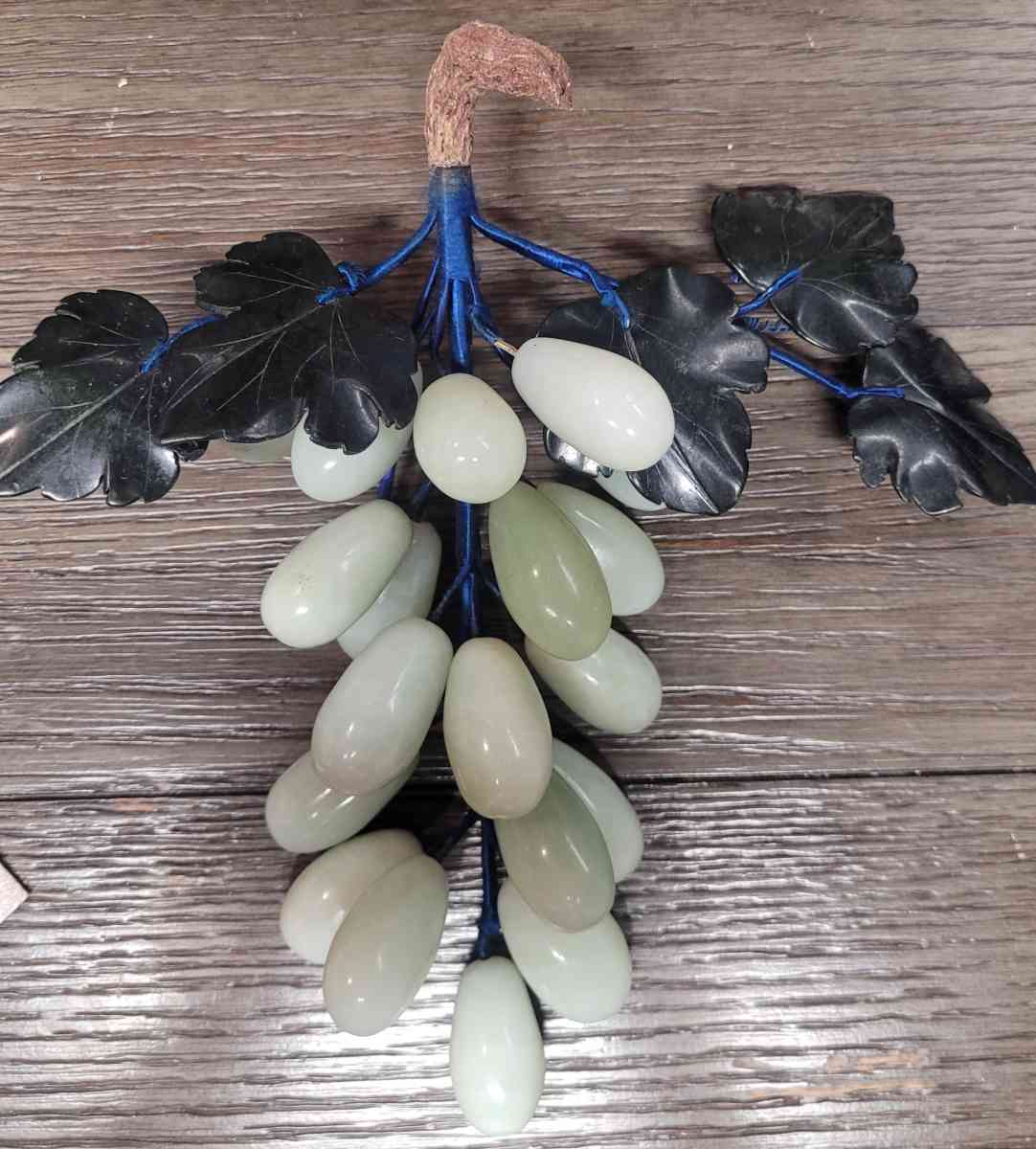 Beautiful antique Genuine jade stone grapes set of 3 - Houston, Texas - FleaMarketBay