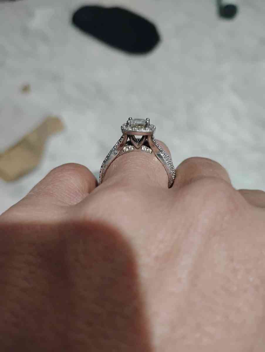 white gold wedding set size 7 - Morse, Louisiana - FleaMarketBay