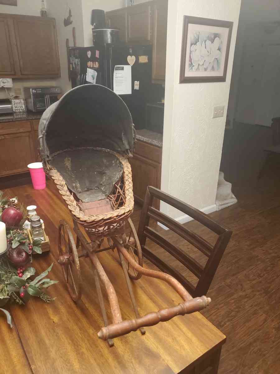 antique baby doll stroller - Summerville, South Carolina - FleaMarketBay