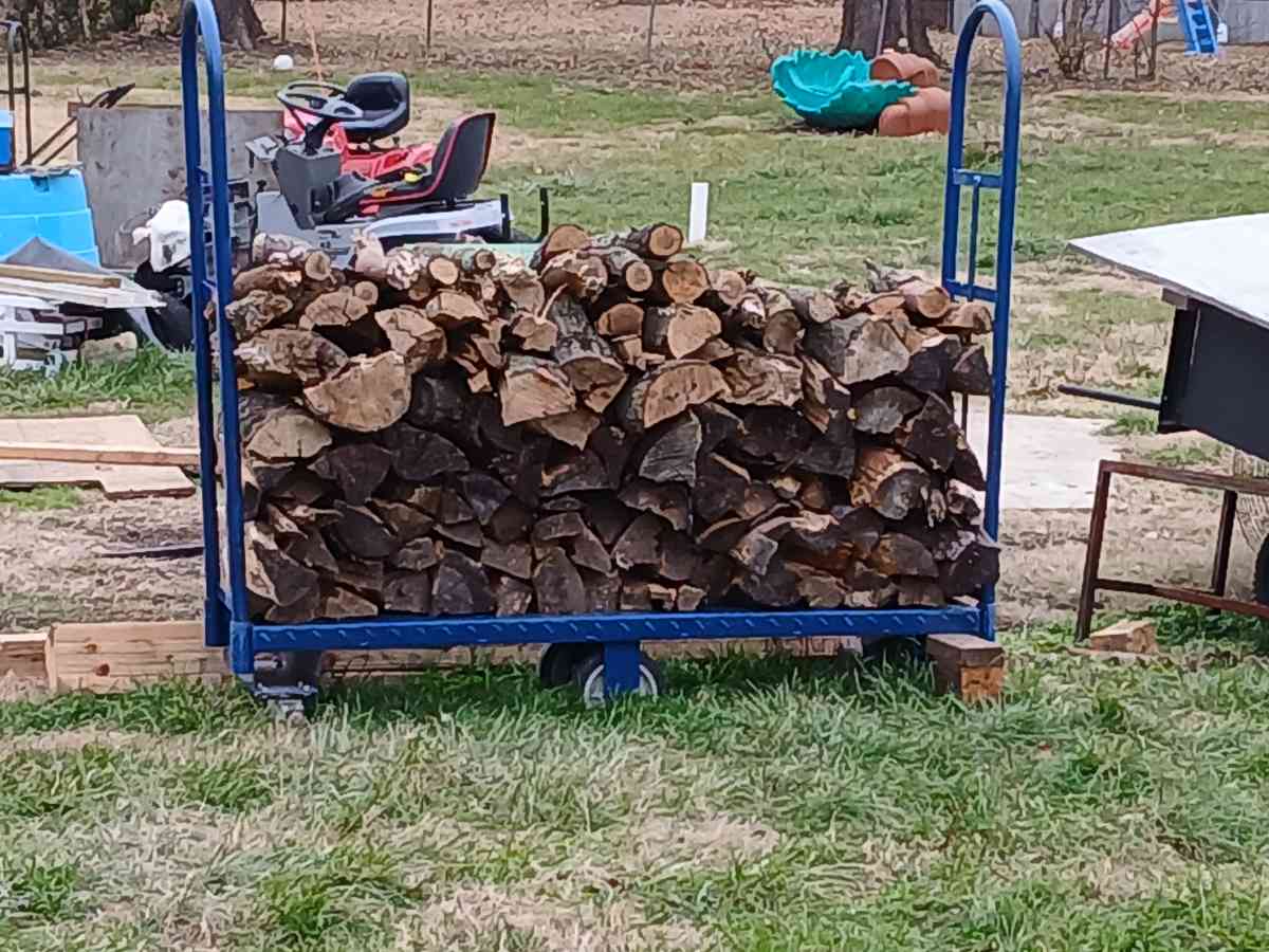 wood cart - Florissant, Missouri