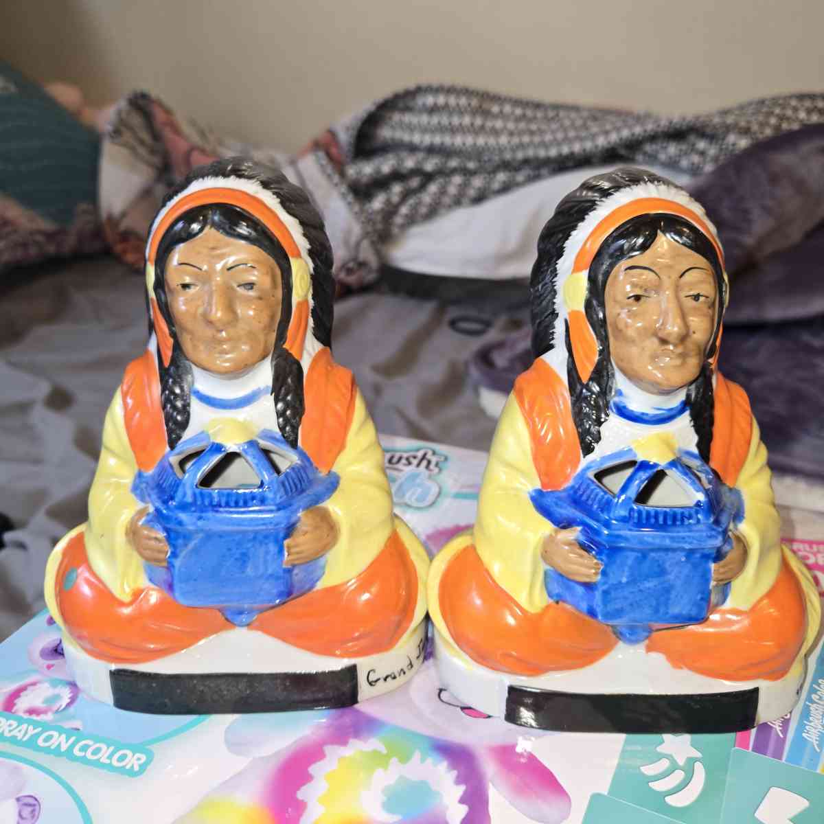 PAIR OF VTG NATIVE AMERICAN CHIEF PAINTED CERAMIC FIGURINES - Layton, Utah