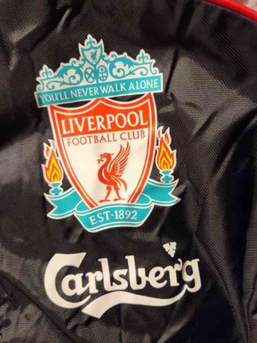 Adidas winter jacket - Clinton, Massachusetts - FleaMarketBay