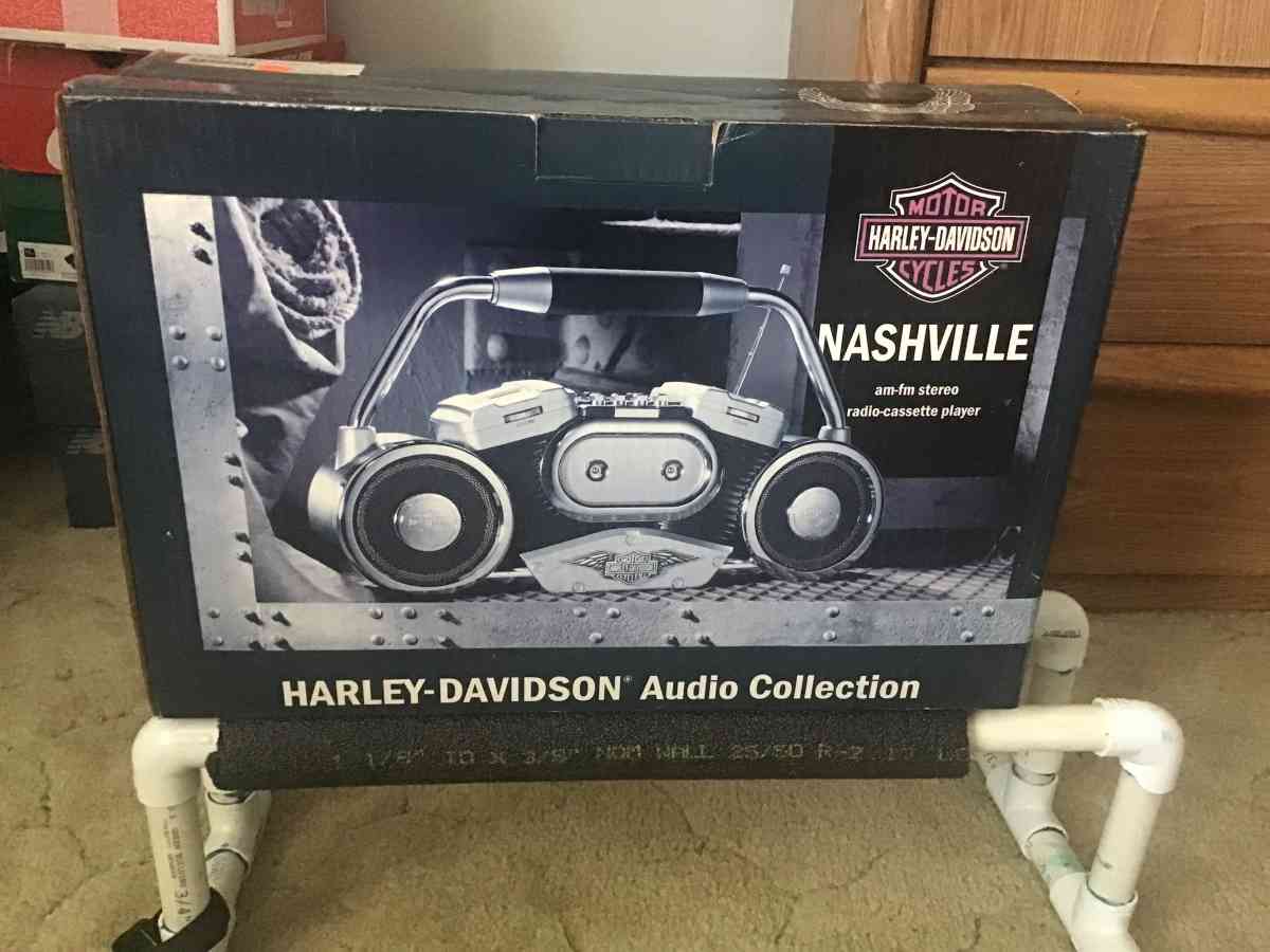 vintage Harley Davidson AM FM cassette radio - Benton, Kentucky