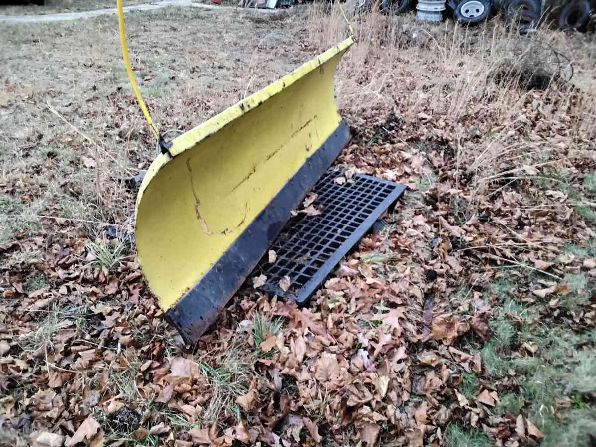 Nice Heavy Duty Myers Snowplow with 4 Springs Like New - Williamstown, New Jersey - FleaMarketBay