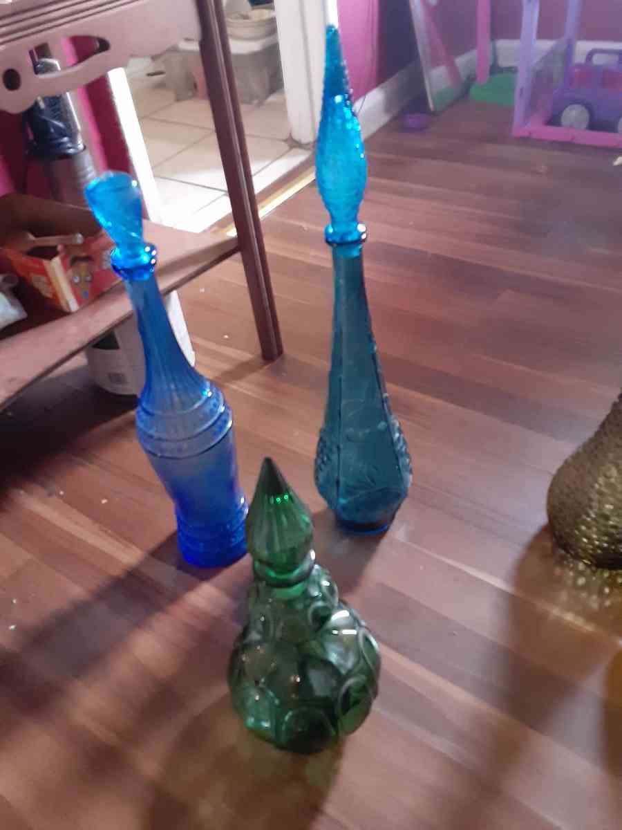 Genie Bottles - Thomson, Georgia - FleaMarketBay