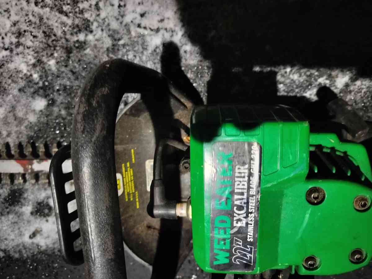 has hedge trimmer - Akron, Ohio - FleaMarketBay