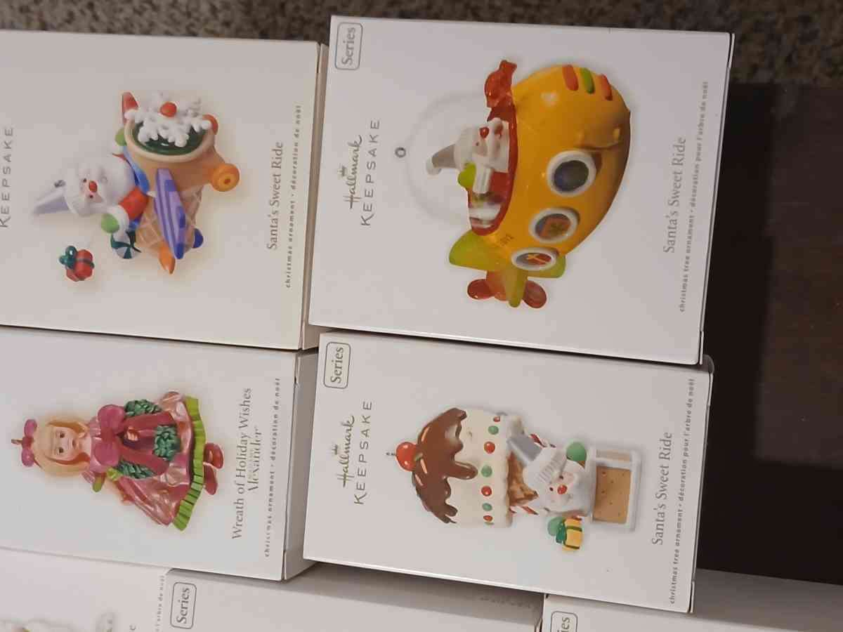 hallmark  keepsake christmas ornaments - Des Moines, Iowa - FleaMarketBay