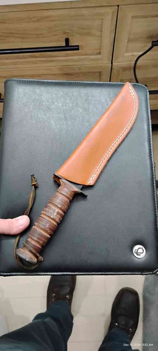 Commemorative 1992 USMC KaBar Fixed Blade Knife with Sheath - Mesa, Arizona - FleaMarketBay