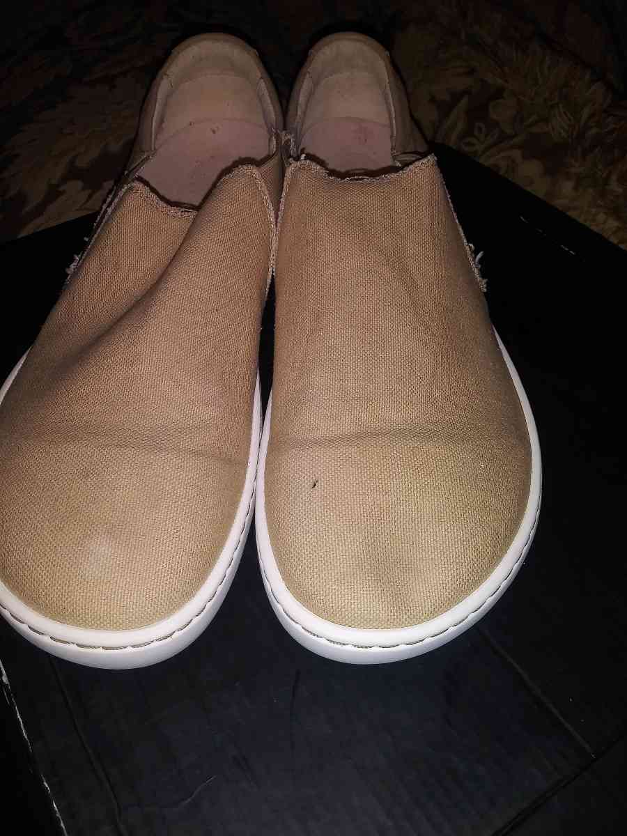 women heels - Kansas City, Missouri