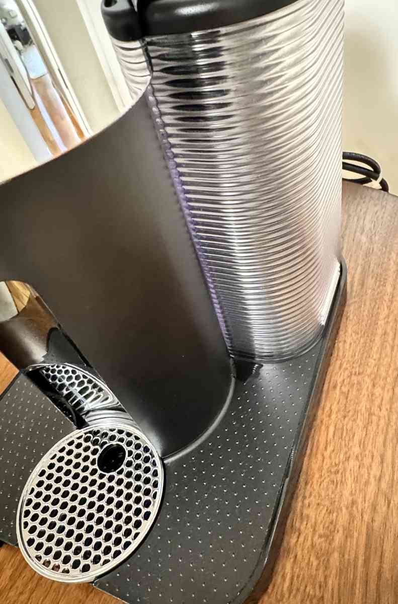 Nespresso Vertuo 5 Cup Coffee and Espresso Machine - Falls Church, Virginia - FleaMarketBay