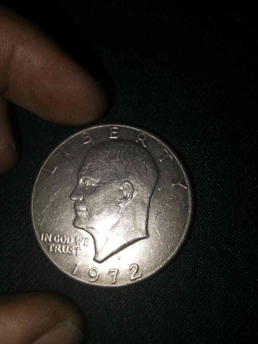 1972 eishnhower silver dollar rare flying eagle design - Clinton, Iowa