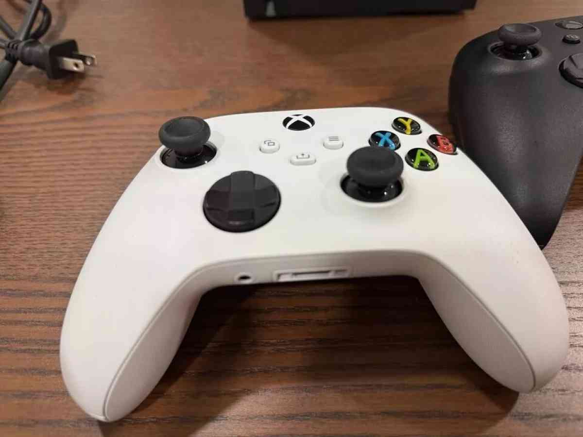 Microsoft Xbox Series X 1TB Video Game 2 Console - Bay Shore, New York - FleaMarketBay