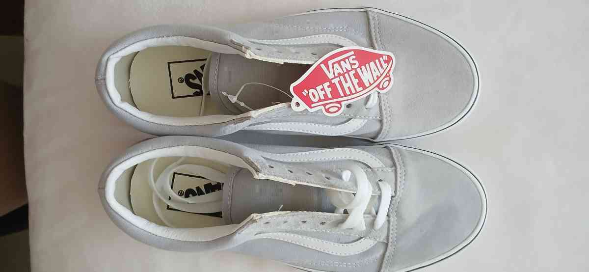 vans gray size 7 - Miami, Florida - FleaMarketBay