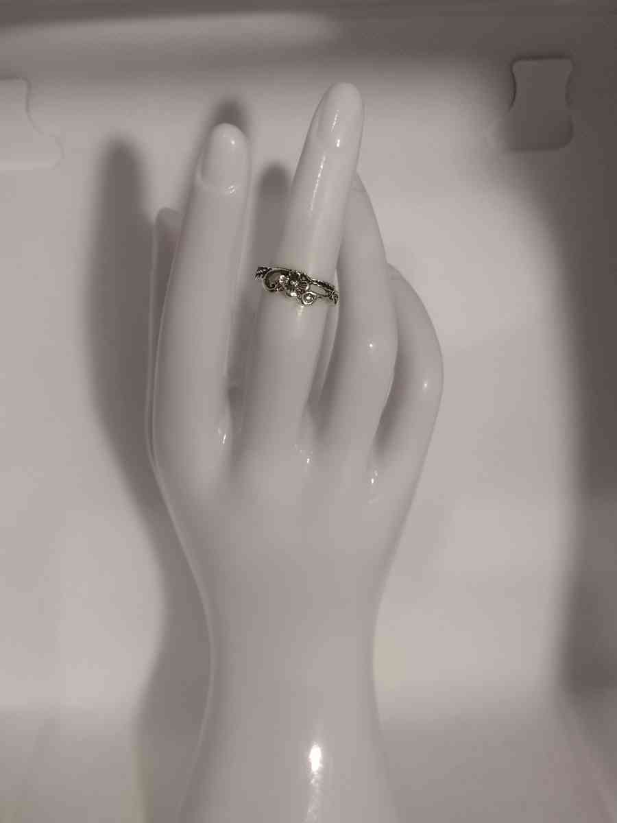 Bohemian Floral Design Silver Ring - Roanoke, Virginia - FleaMarketBay