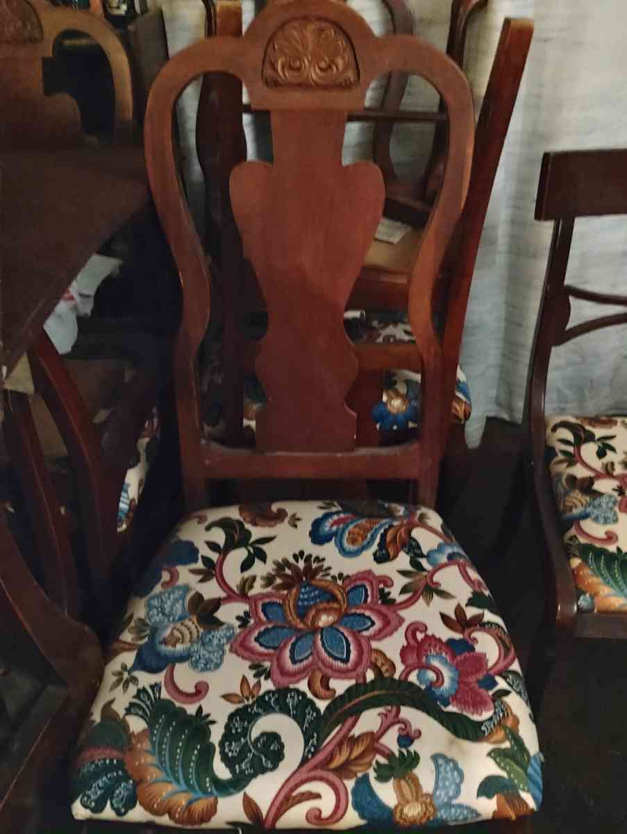 dining room table and chairs from 1940 to 1960 - Tulsa, Oklahoma - FleaMarketBay