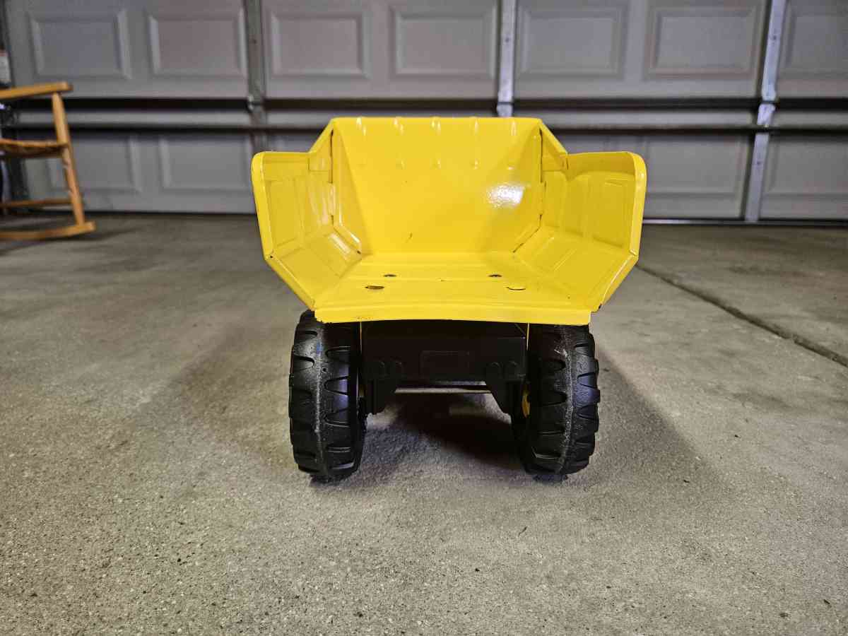 Tonka Construction Dump Truck 354 Yellow - Chicago, Illinois - FleaMarketBay