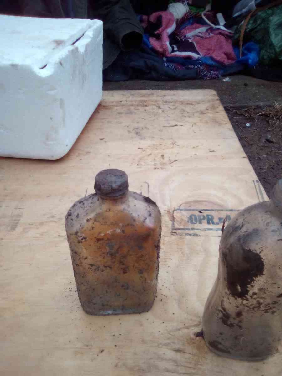 vintage jugs and bottles used but still in great shape - Scioto Furnace, Ohio - FleaMarketBay