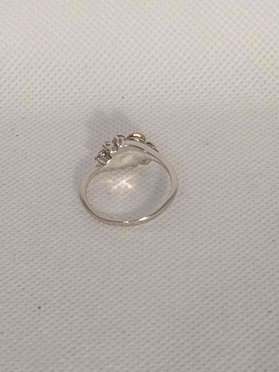 Peach Cluster Silver Ring - Roanoke, Virginia - FleaMarketBay