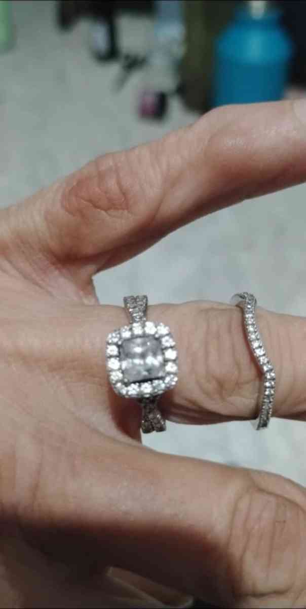 white gold wedding set size 7 - Morse, Louisiana