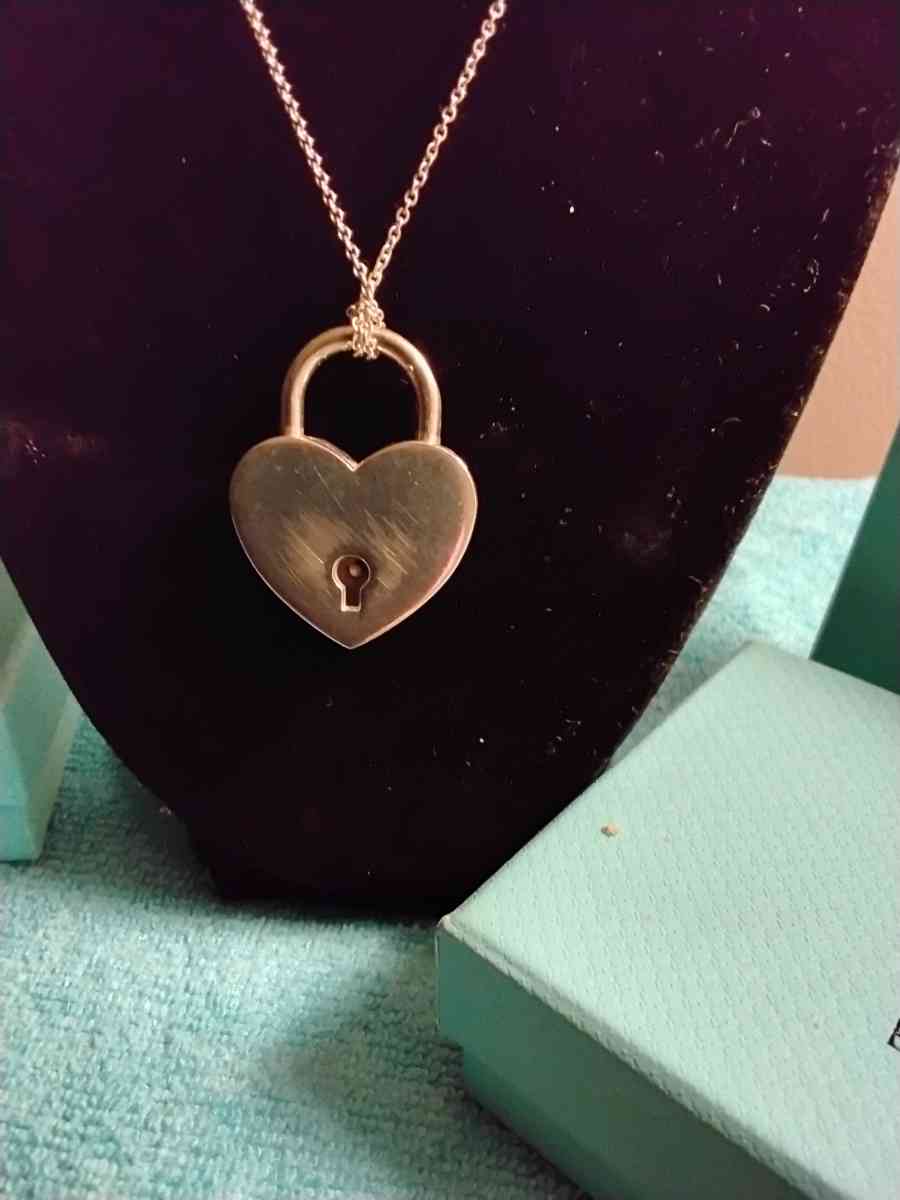 TIFFANYCO HEART LOCK NECKLACE - Brookfield, Massachusetts - FleaMarketBay
