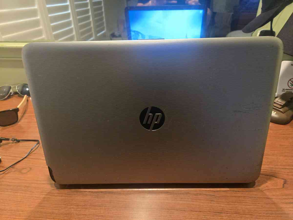 HP  Laptop Notebook model  15ay083nr - Tavares, Florida - FleaMarketBay