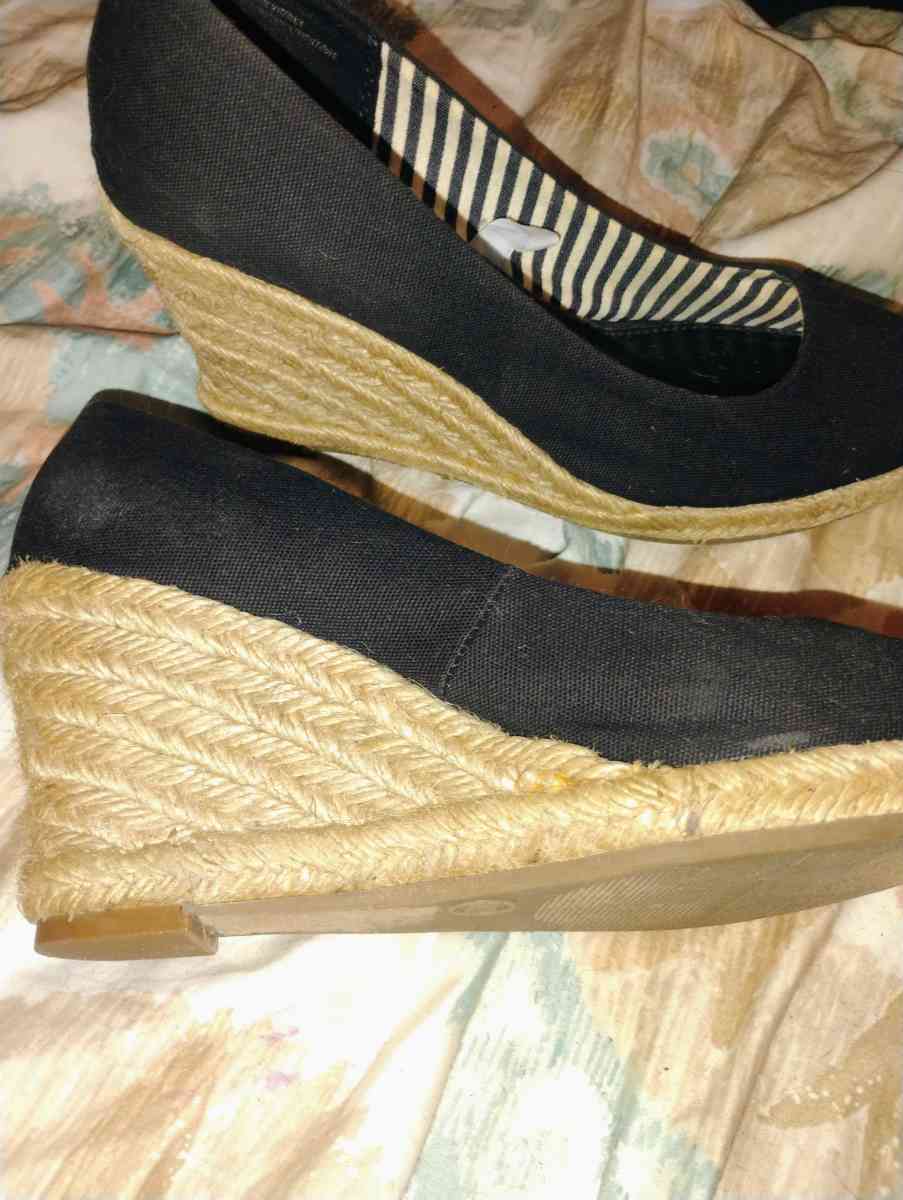 heals - Bellingham, Washington