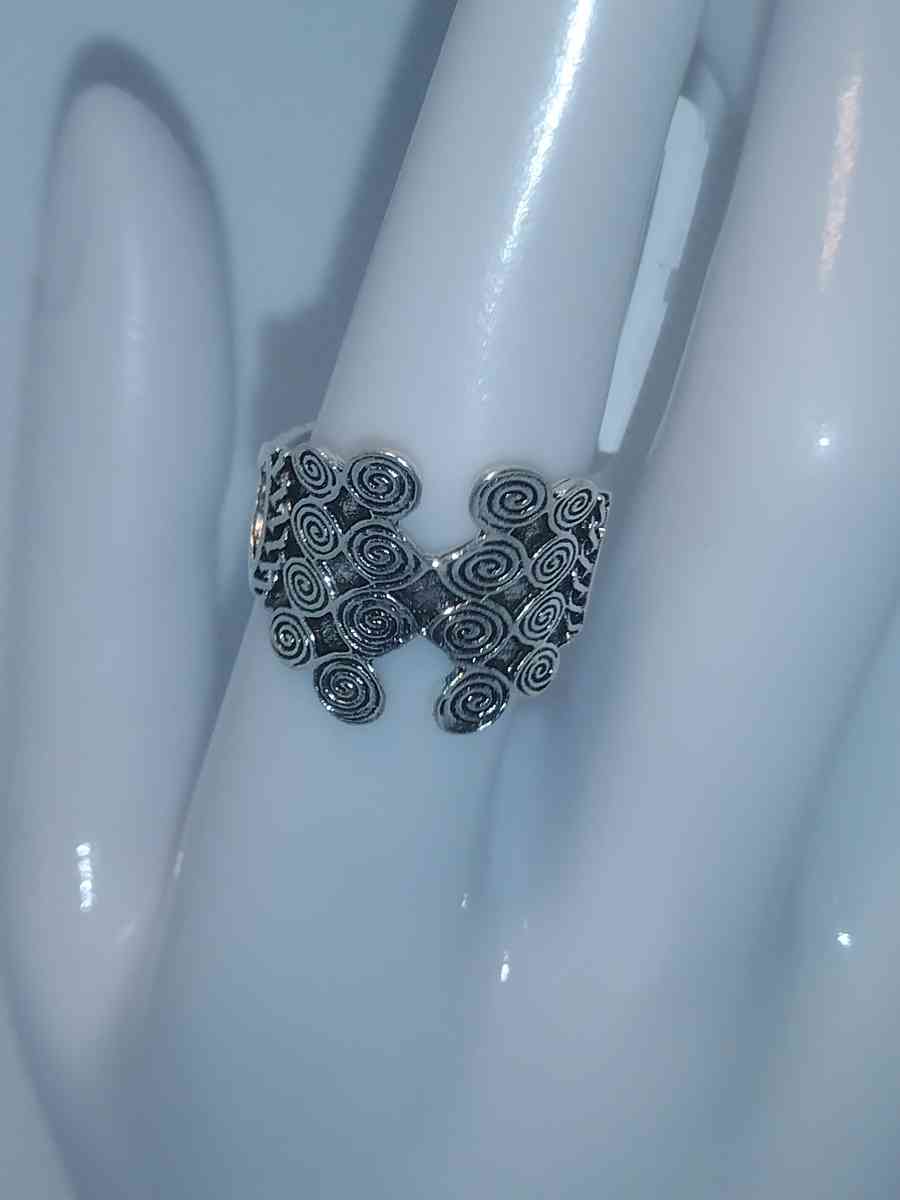 Swirly Bohemian Style Ring - Roanoke, Virginia